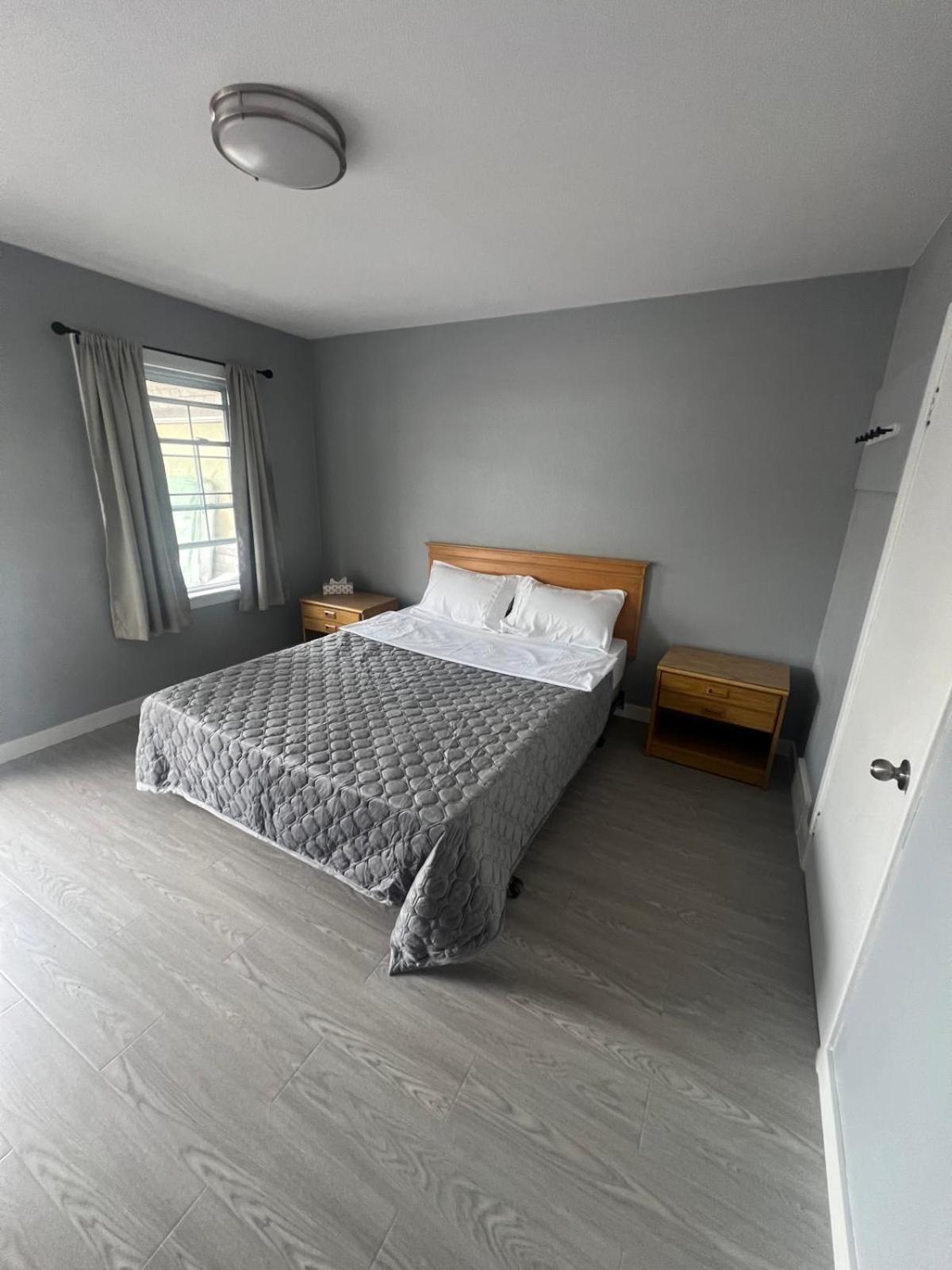 Parkway Riverview Aparthotel Niagara Falls